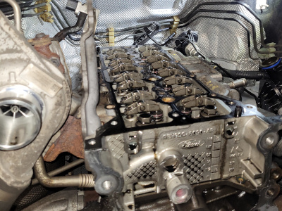 Engine Head valves rockers